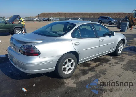 2002 Pontiac Grand Prix Se z USA, uszkodzony, nr VIN 1G2WK52J82F105381